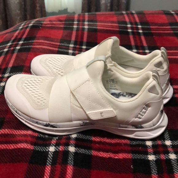 Tiem Shoes - Tiem Women’s Slipstream Indoor Cycling Shoes